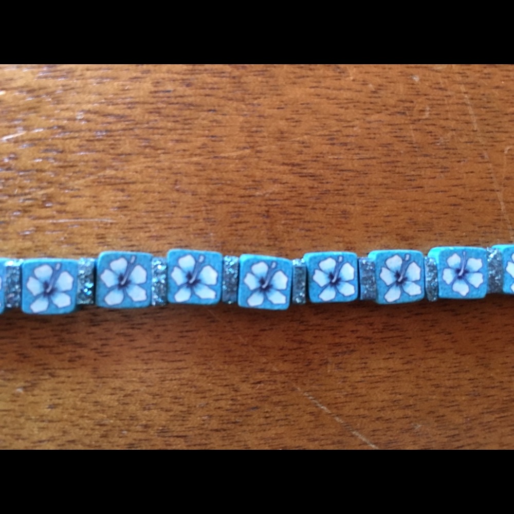 15” blue flower choker
